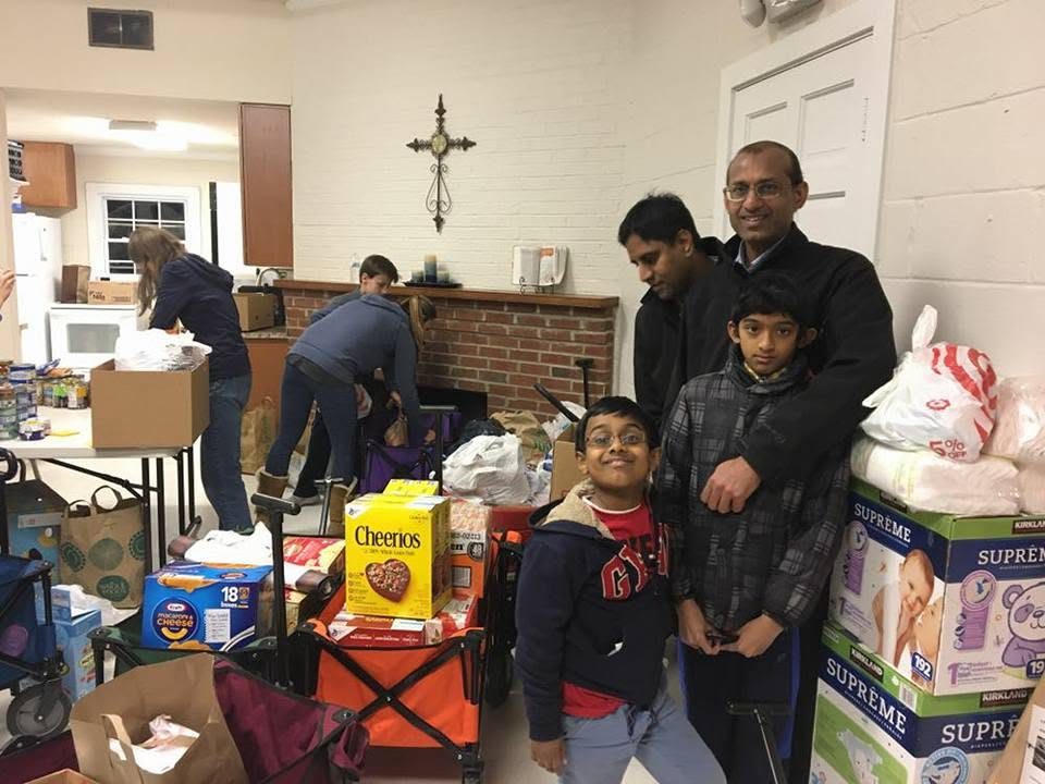 Pragathi volunteers at the Dulles food pantry