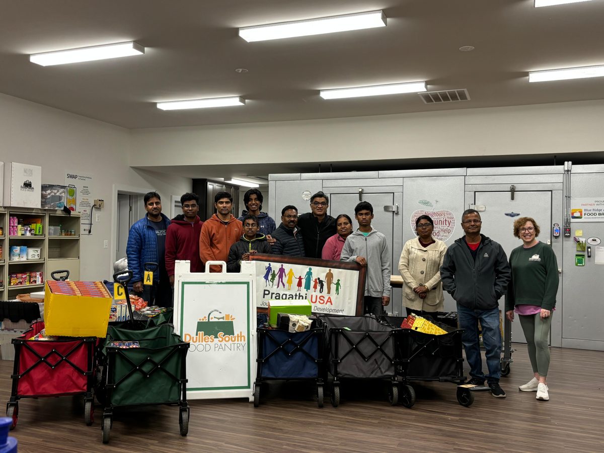 Pragathi volunteers at the Dulles food pantry
