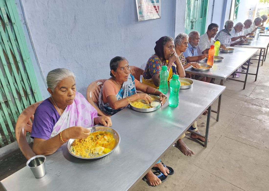 Elders sharing a meal at the senior center in Coimbatore